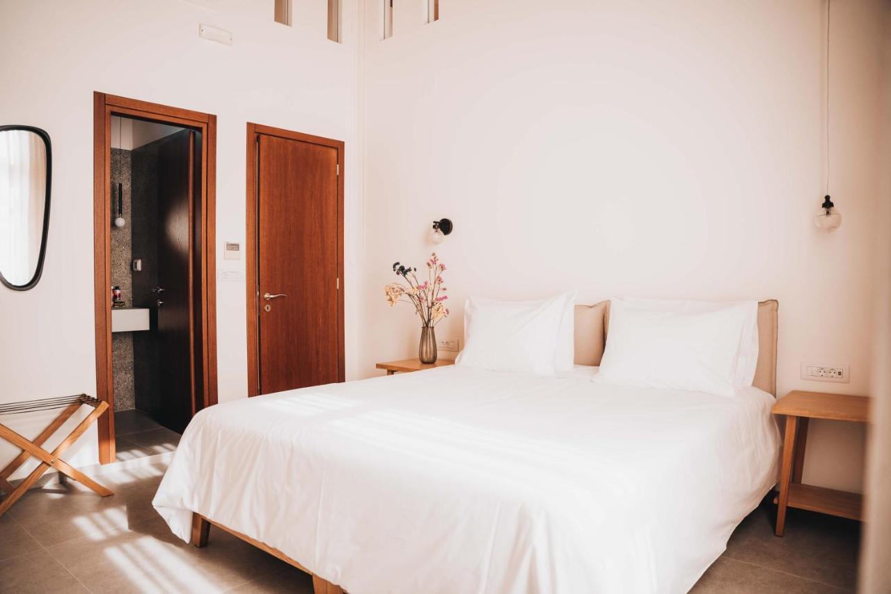 Mazi - Pied A Terre